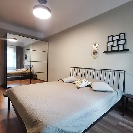 Modern With Fully Equipped Kitchen, Close To Lucavsala Park, Free Parking On Street, Near Centre Riga
