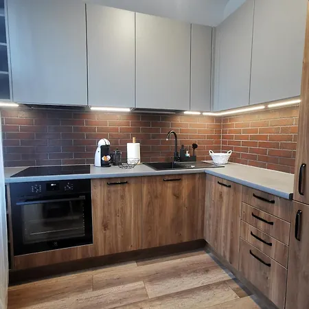 Apartment Modern With Fully Equipped Kitchen, Close To Lucavsala Park, Free Parking On Street, Near Centre